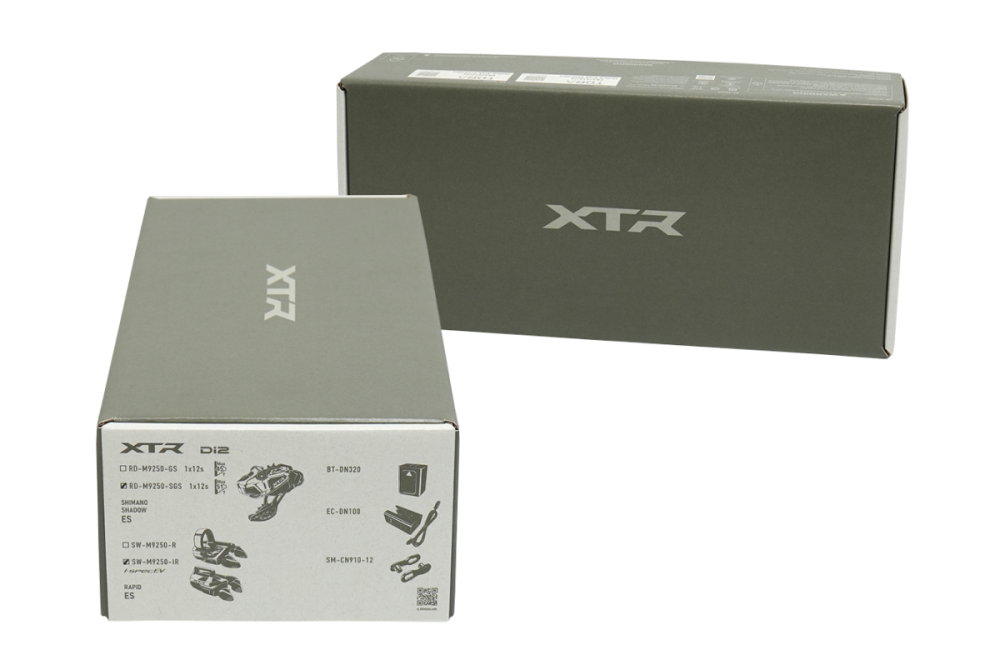 Shimano XTR Di2 Upgrade Kit, Set mit RD-M9250 -SGS/SW-M9250-IR/BT-DN320/EC-DN100/SM-CN910-12 Box