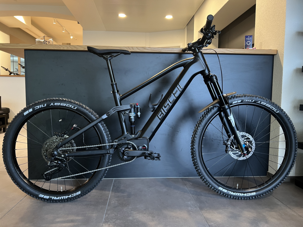 bischibikes London schwarz Matt, Logos 3D, 44cm