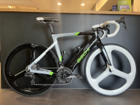bischibikes Flandern E-Rennrad Carbon 54cm, schwarz/grün/weiss Glanz